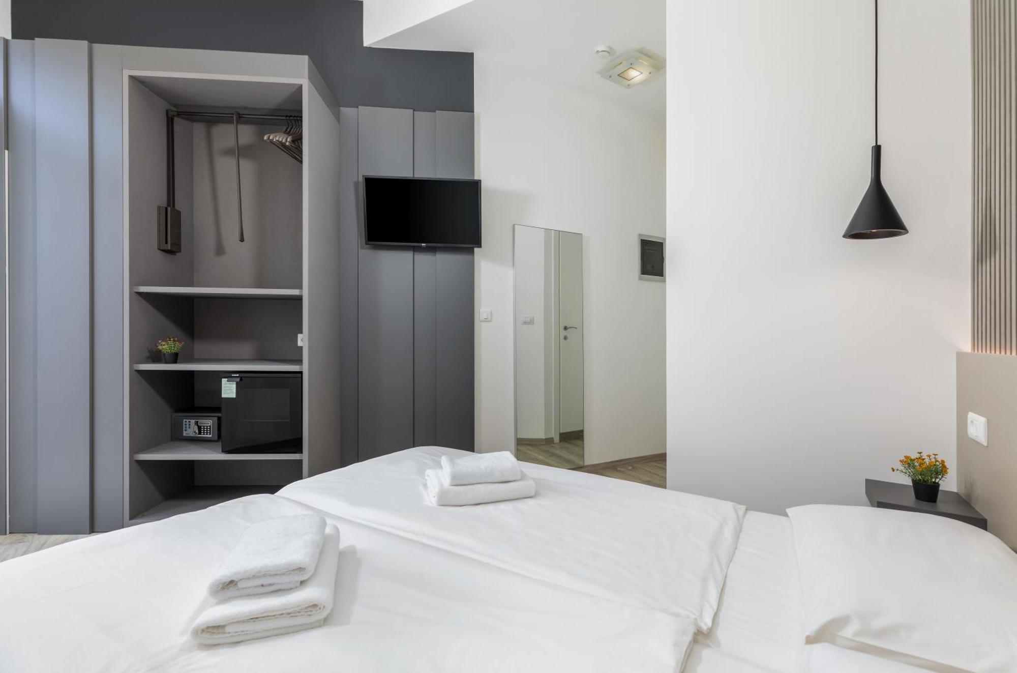 Boutique Suites Joyce Pula Eksteriør billede