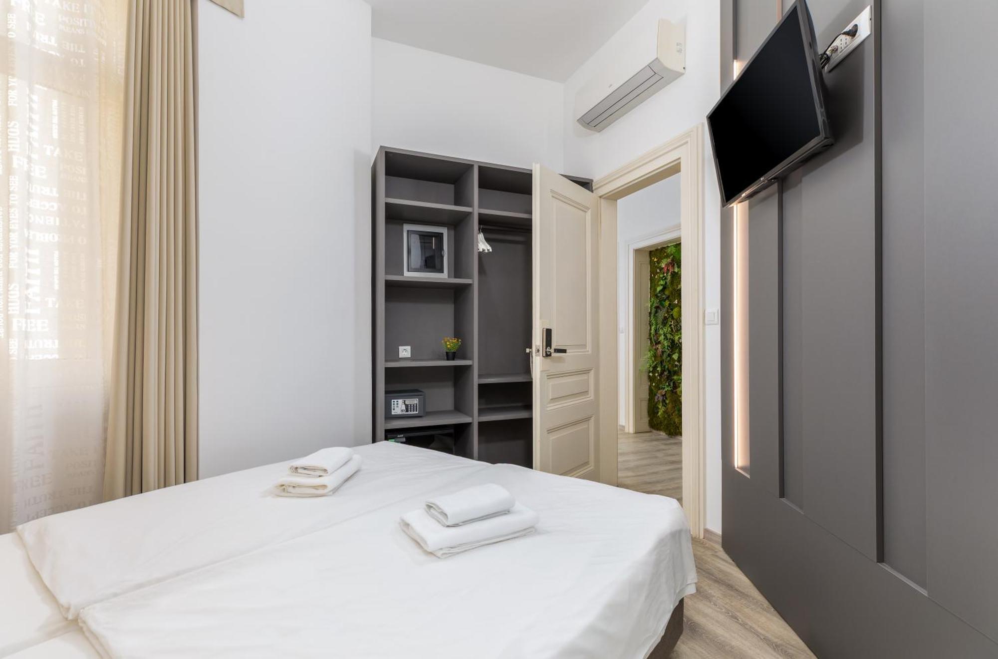 Boutique Suites Joyce Pula Eksteriør billede